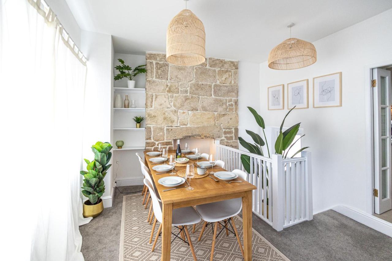 Bright & Beautiful 4 Bedroom House With Sea Views Portland Extérieur photo